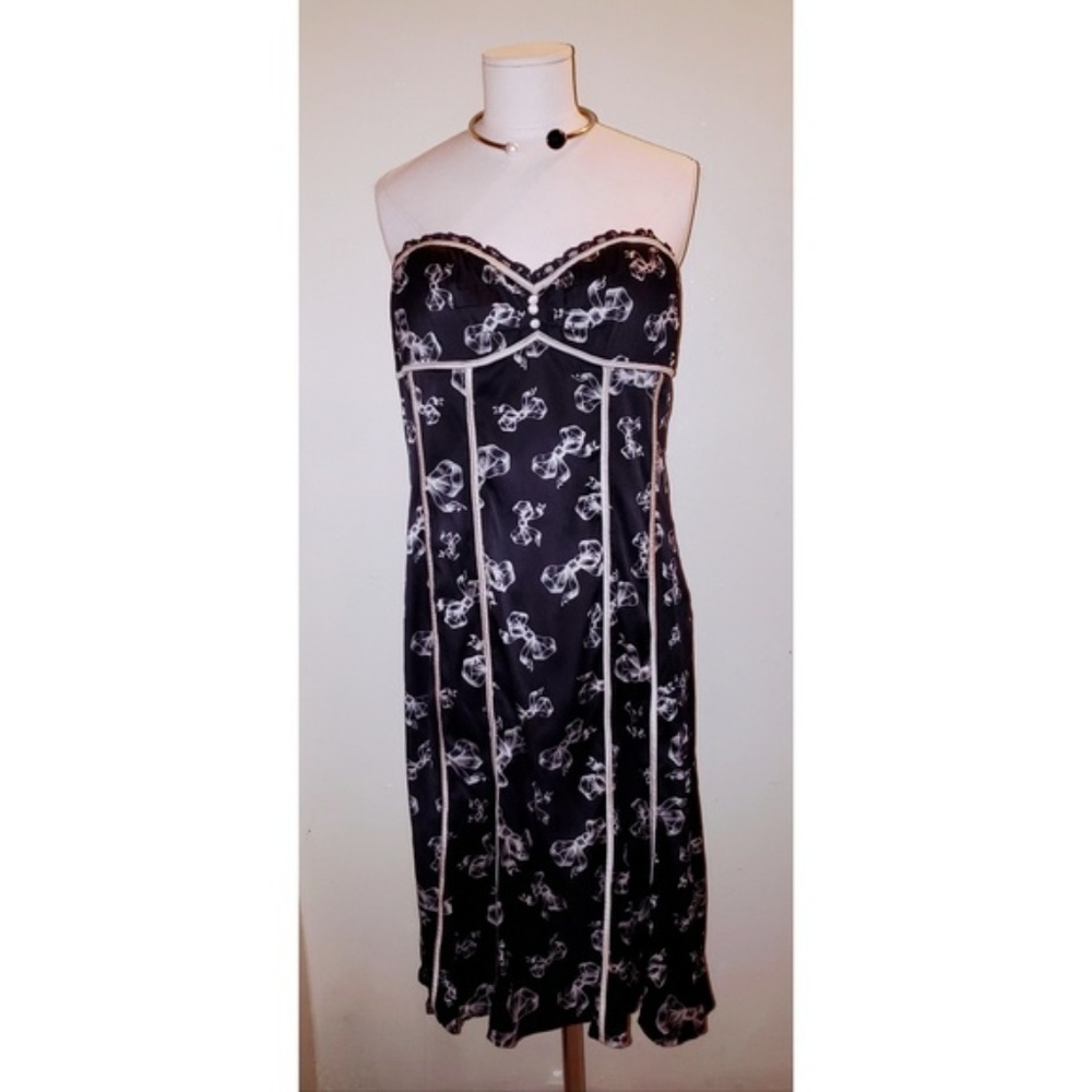 Bebe vintage dress